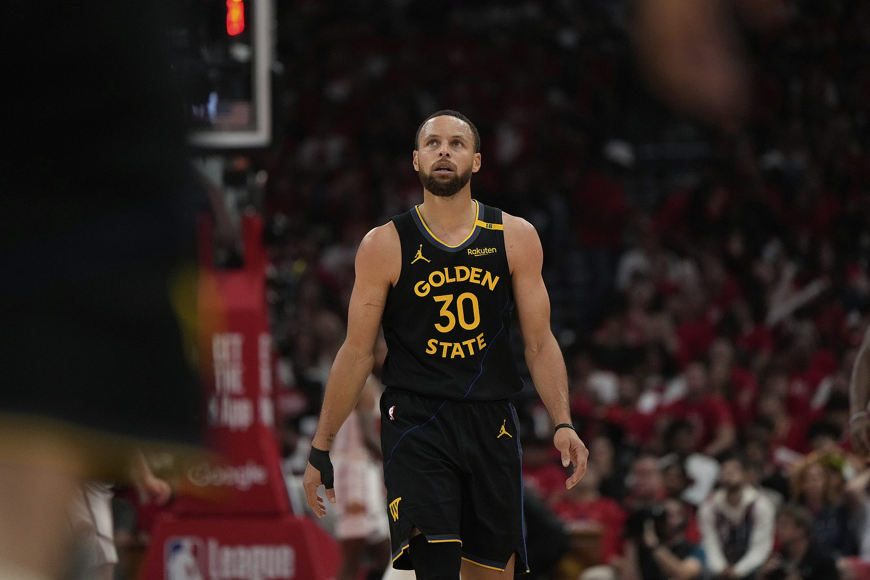 爱游戏登录入口-清晨亚特兰大伤情更新——NBA季后赛节点到来,赛场秩序良好,更衣室氛围转暖的简单介绍