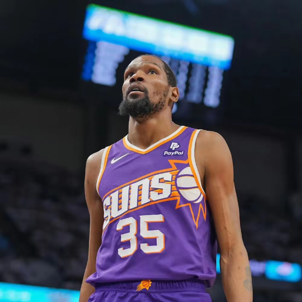 爱游戏平台下载-NBA总决赛赛前走向成谜；夏洛特黄蜂篮板制胜；震撼外界；资深球员宣示担当的简单介绍